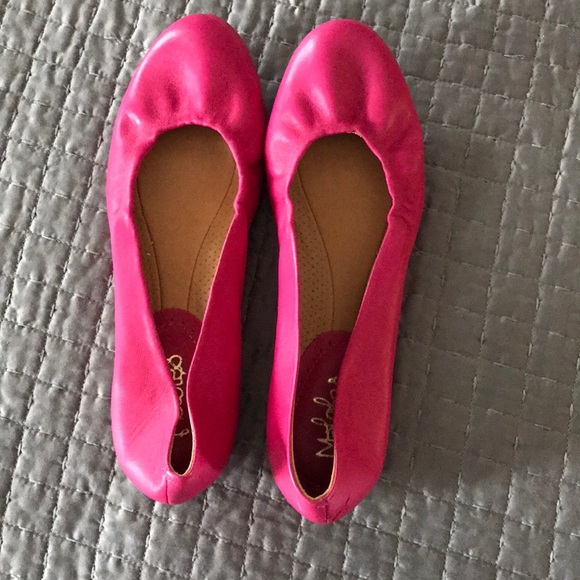 hot pink flats womens